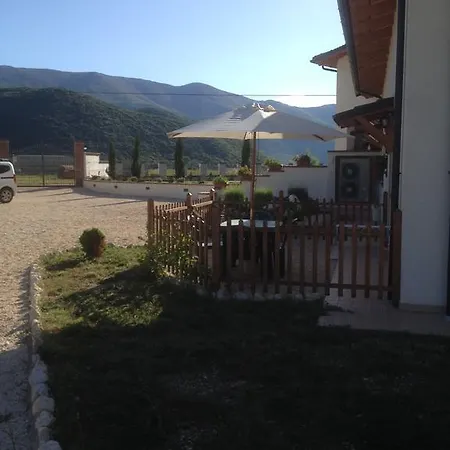 Bed & Breakfast La Collina Di Peppino Trasacco