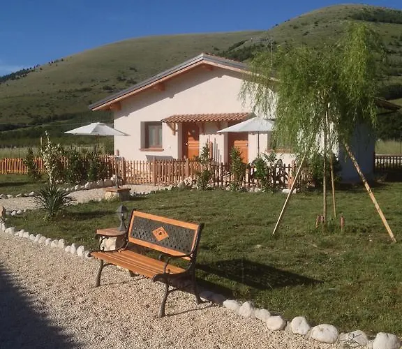 Alojamento de Acomodação e Pequeno-almoço La Collina Di Peppino Trasacco